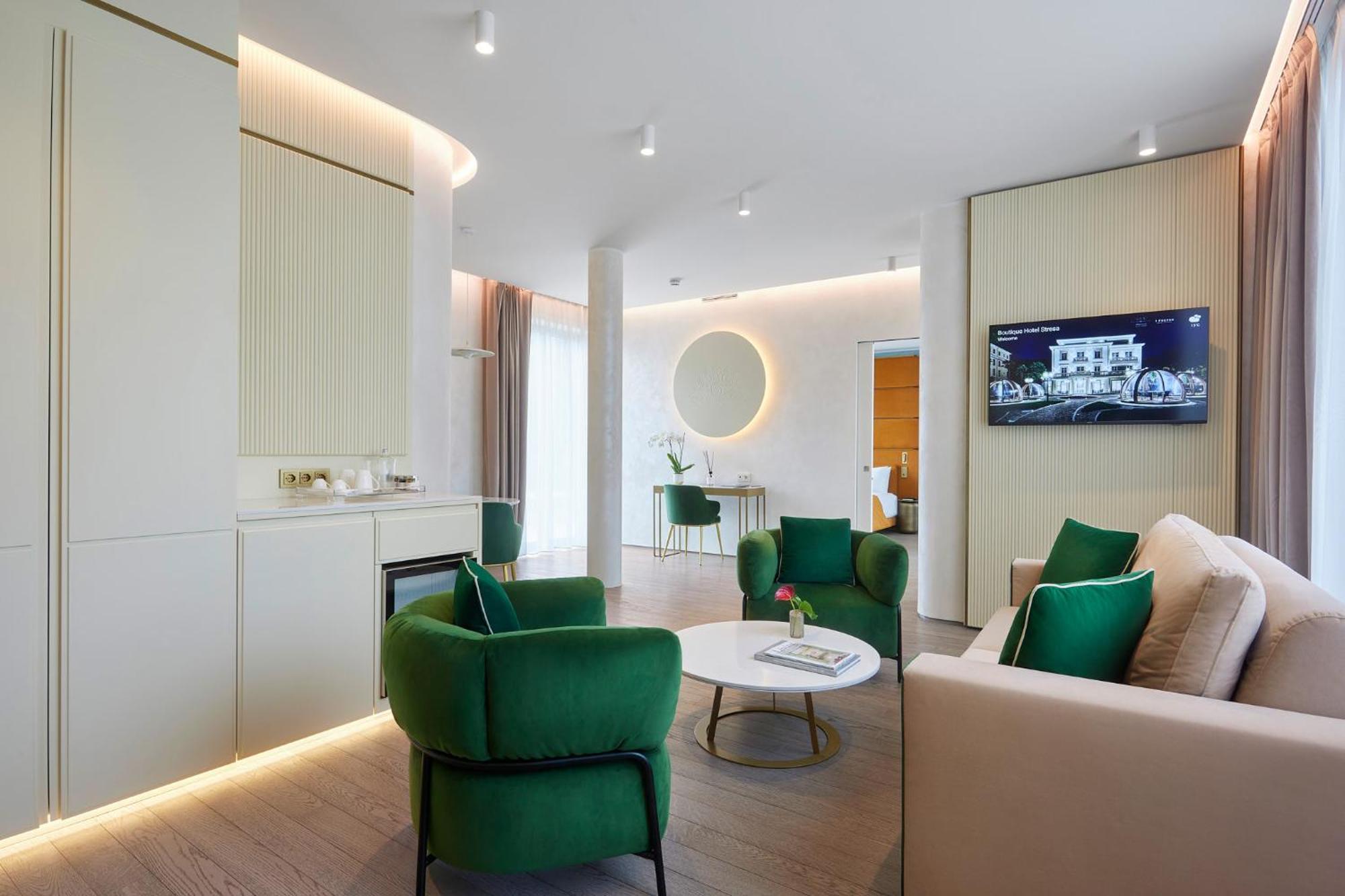 Boutique Hotel Stresa Luaran gambar